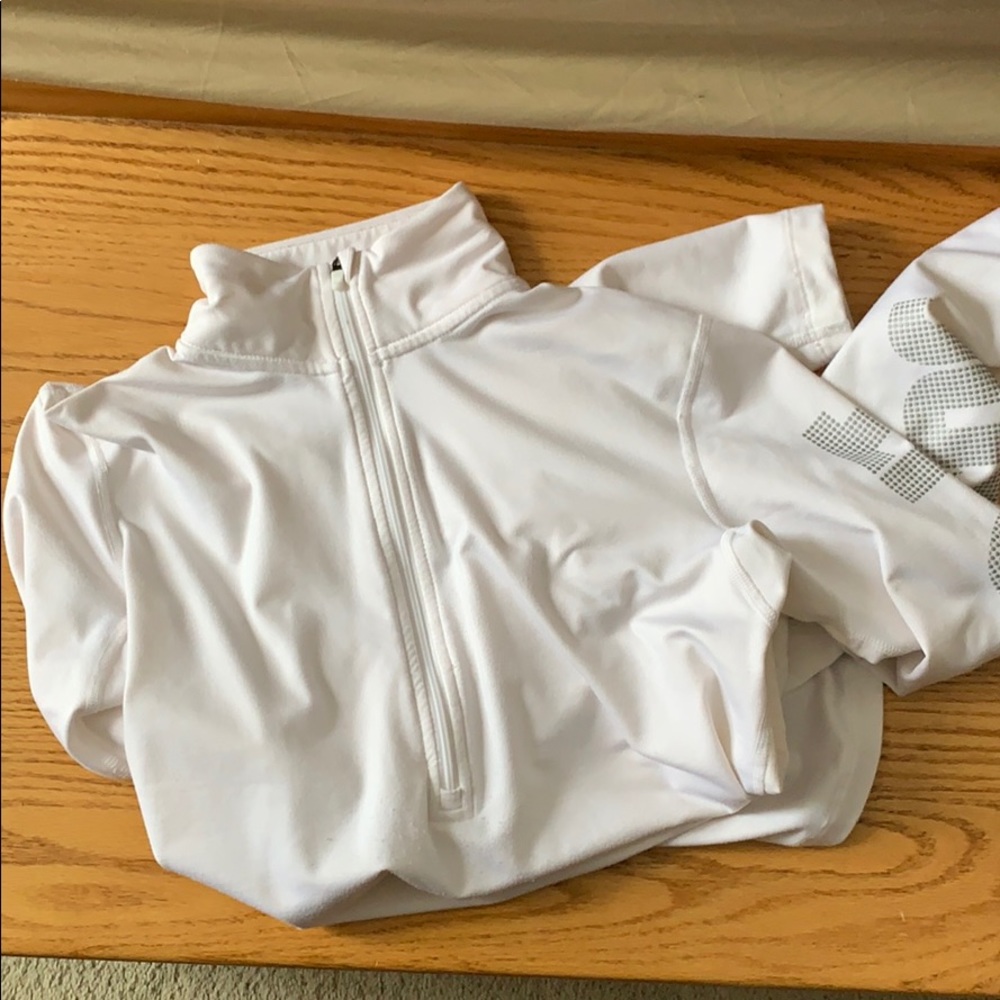 Women’s XS Nike 1/2 zip